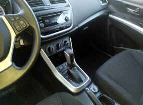 SUZUKI SX4 4WD GL 6AT