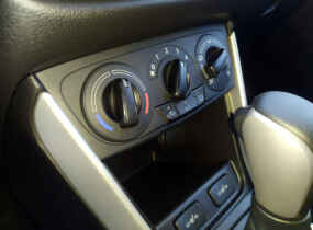 SUZUKI SX4 4WD GL 6AT