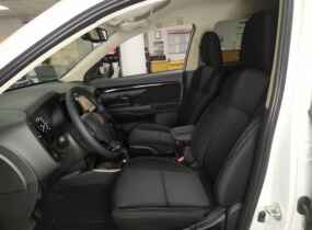 MITSUBISHI Outlander 2.0 CVT Invite