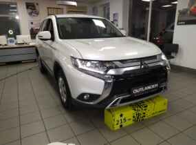 MITSUBISHI Outlander 2.0 CVT Invite