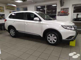 MITSUBISHI Outlander 2.0 CVT Invite