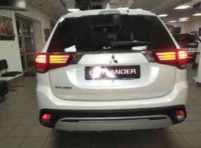 MITSUBISHI Outlander 2.0 CVT Invite