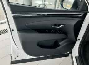 HYUNDAI TUCSON NX4 1.6 CRDi ELEGANCE 7DCT