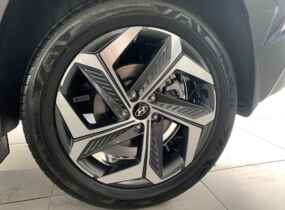 Hyundai Tucson NX4 1.6 T-GDi Top Plus Teal
