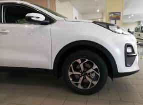 KIA Sportage Comfort + AT