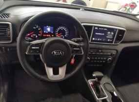 KIA Sportage Comfort + AT