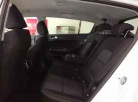 KIA Sportage Comfort + AT