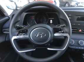 Hyundai Elantra CN7 1.6 Active AT