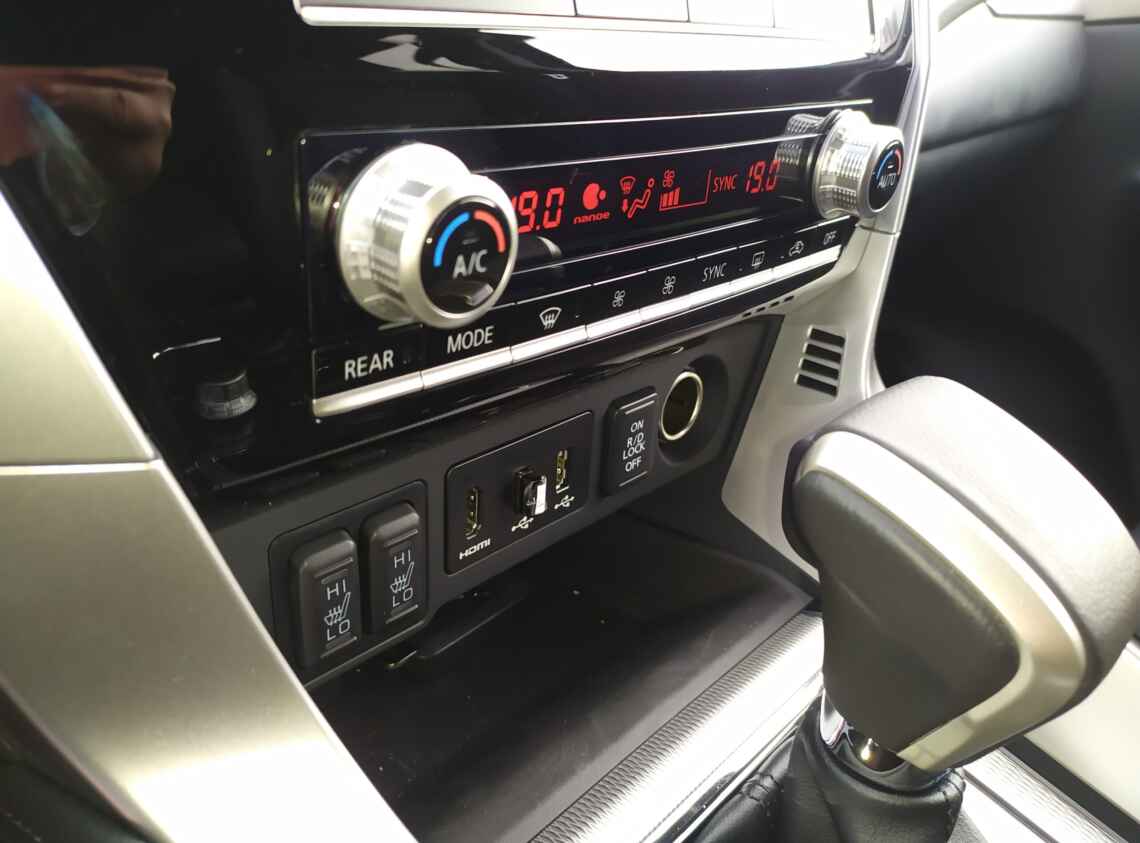 Mitsubishi Pajero Sport Ultimate