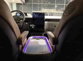 Hyundai Staria 2.2 CRDi 7-Top Bronze 8AT 4WD
