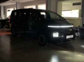 Hyundai Staria 2.2 CRDi 7-Top Bronze 8AT 4WD