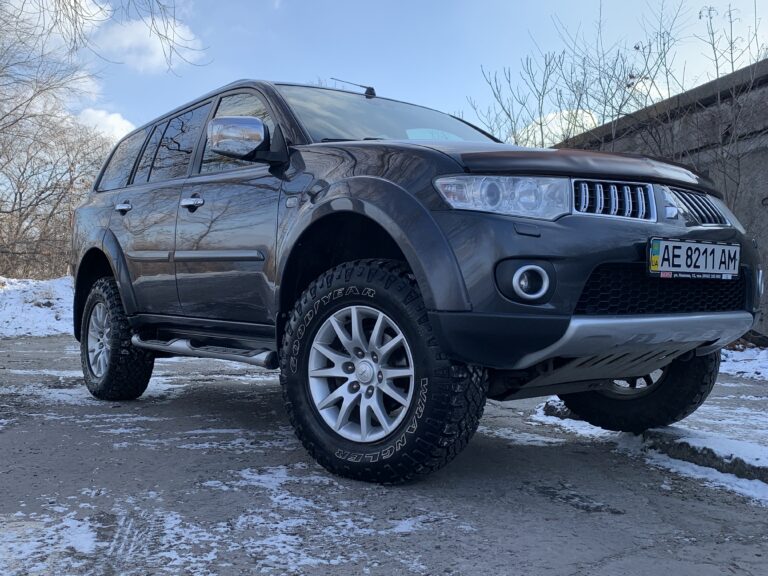 Mitsubishi Pajero Sport