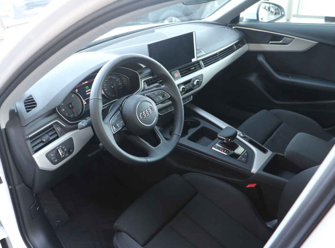 Audi A4 40 TFSI