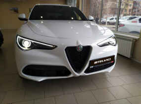 Alfa Romeo Stelvio 2021