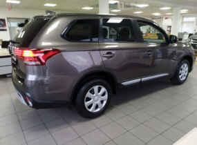 MITSUBISHI Outlander 2.0 CVT Invite