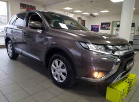 MITSUBISHI Outlander 2.0 CVT Invite