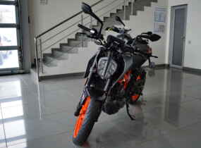 KTM 390 DUKE