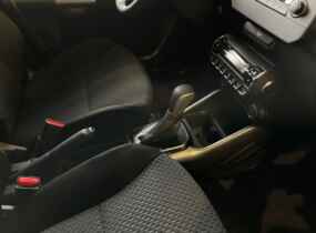 Suzuki Ignis 1.2i Dualjet CVT (83 л.с.) Hybrid GLX 2021