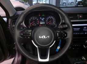 KIA Rio X