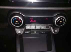 KIA Rio X