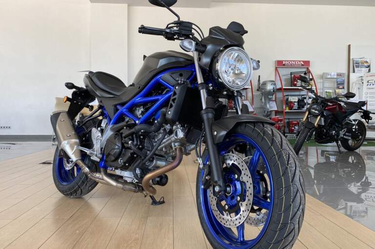 SUZUKI SV650