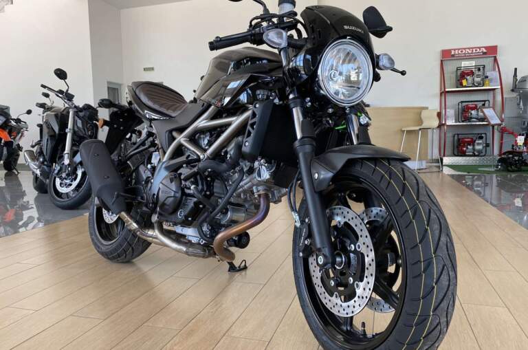SUZUKI SV650X