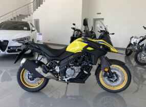 SUZUKI V-STROM 650