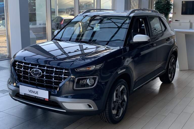 Hyundai Venue 1.6 Elegance Plus AT C-pack