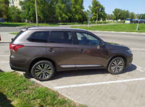 Mitsubishi Outlander 2.4 CVT Instyle