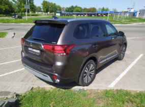 Mitsubishi Outlander 2.4 CVT Instyle