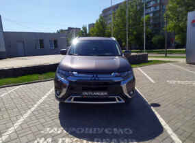 Mitsubishi Outlander 2.4 CVT Instyle