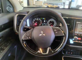 Mitsubishi Outlander 2.0 CVT Intense