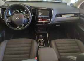 Mitsubishi Outlander 2.0 CVT Intense