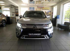 Mitsubishi Outlander 2.4 Instyle