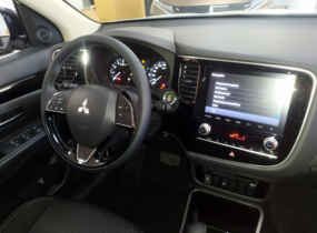 Mitsubishi Outlander 2.0 CVT Invite