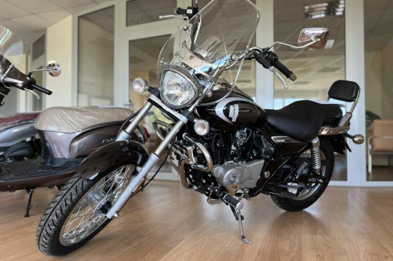 Bajaj Avenger 220 Cruise