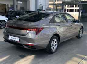 Hyundai Elantra CN7 1.6 Comfort AT