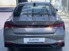 Hyundai Elantra CN7 1.6 Comfort AT