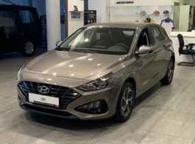 Hyundai i30 1.5 Style 6AT