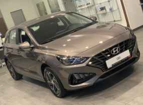 Hyundai i30 1.5 Style 6AT