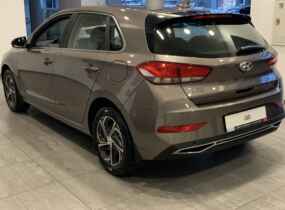 Hyundai i30 1.5 Style 6AT