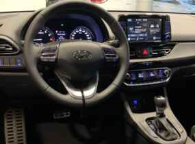 Hyundai i30 1.5 Style 6AT