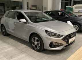 Hyundai i30 1.5 Style 6AT