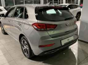 Hyundai i30 1.5 Style 6AT