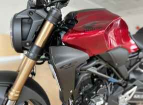 HONDA CB300R