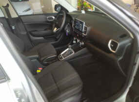 Hyundai Venue 1.6 AT Dynamic