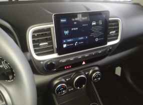 Hyundai Venue 1.6 AT Dynamic