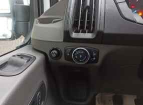 Ford Transit 2.2 TDI шасі LWB(L3H1)