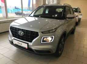 Hyundai Venue 1.6 AT Dynamic