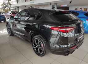 Alfa Romeo Stelvio Veloce